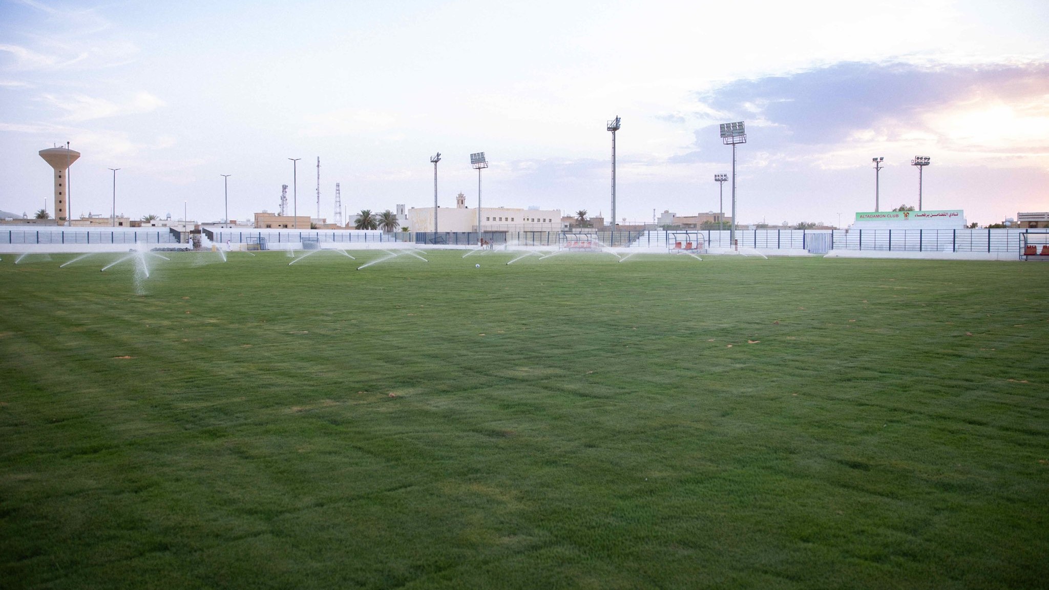إكمال أعمال المرحلة الثانية من مشروع تطوير منشأة نادي التضامن الرياضية